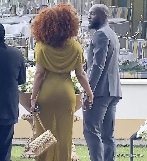 卢卡库女友劳塔罗,劳塔罗婚礼卢卡库去了么