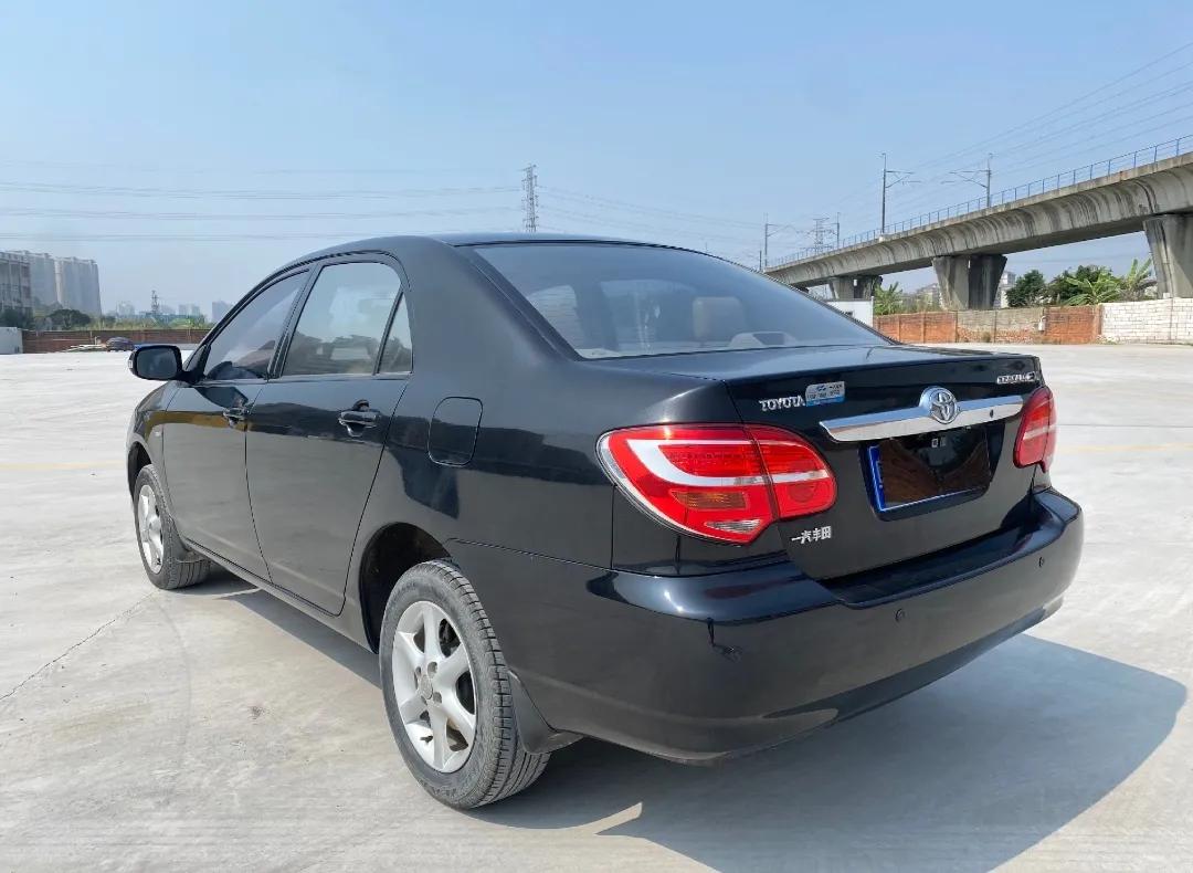 2013款丰田花冠图片大全,丰田花冠2013款1.6自动卓越版内饰