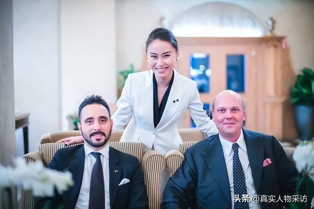 我，做3年空姐，靠6种流利外语出入欧洲宫廷，梦想建立商业帝国