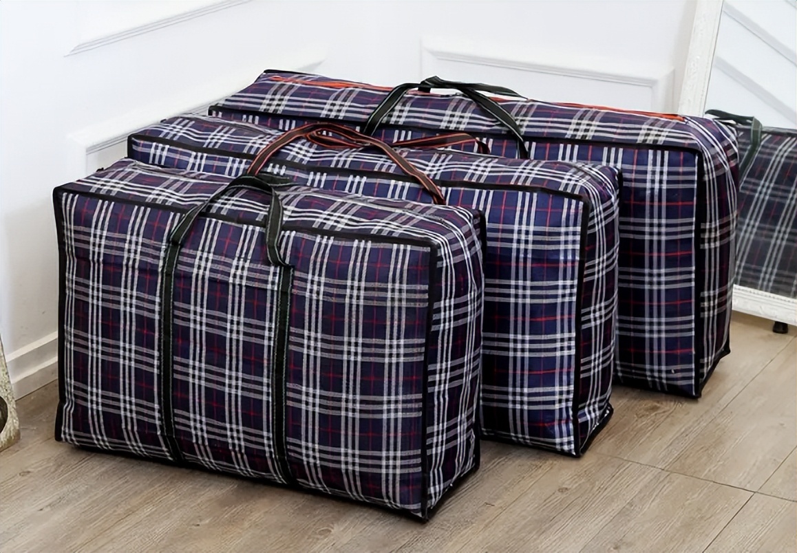 搬家买纸箱好还是打包袋好,搬家怎么打包用纸箱还是塑料箱好