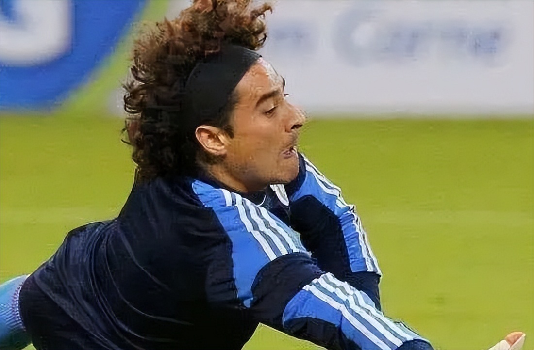 足球故事中的感动,足球球迷的感人故事