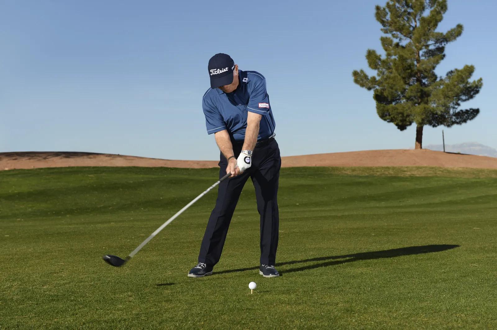 老虎伍兹球位,老虎伍兹三号木正面挥杆