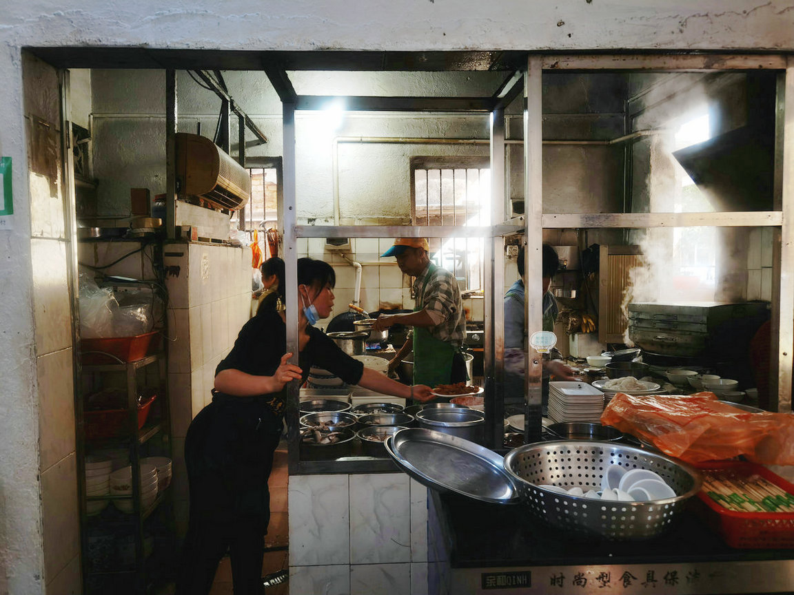 10元一碟海鲜粥广州,广州10元一碟海鲜粥