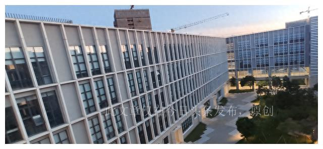 深圳大学入选101计划,是为数不多的双非高校,其数学有何长处