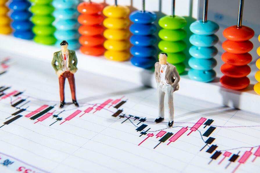 a股指数涨个股跌是什么原因,大盘涨个股跌停是什么原因