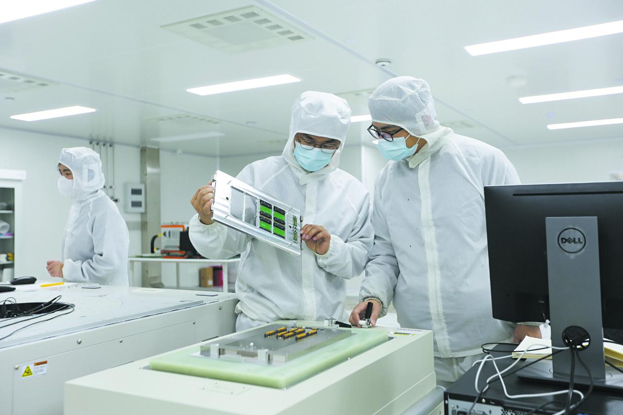 喜迎二十大逐梦向未来朗读,喜迎二十大奋发向未来