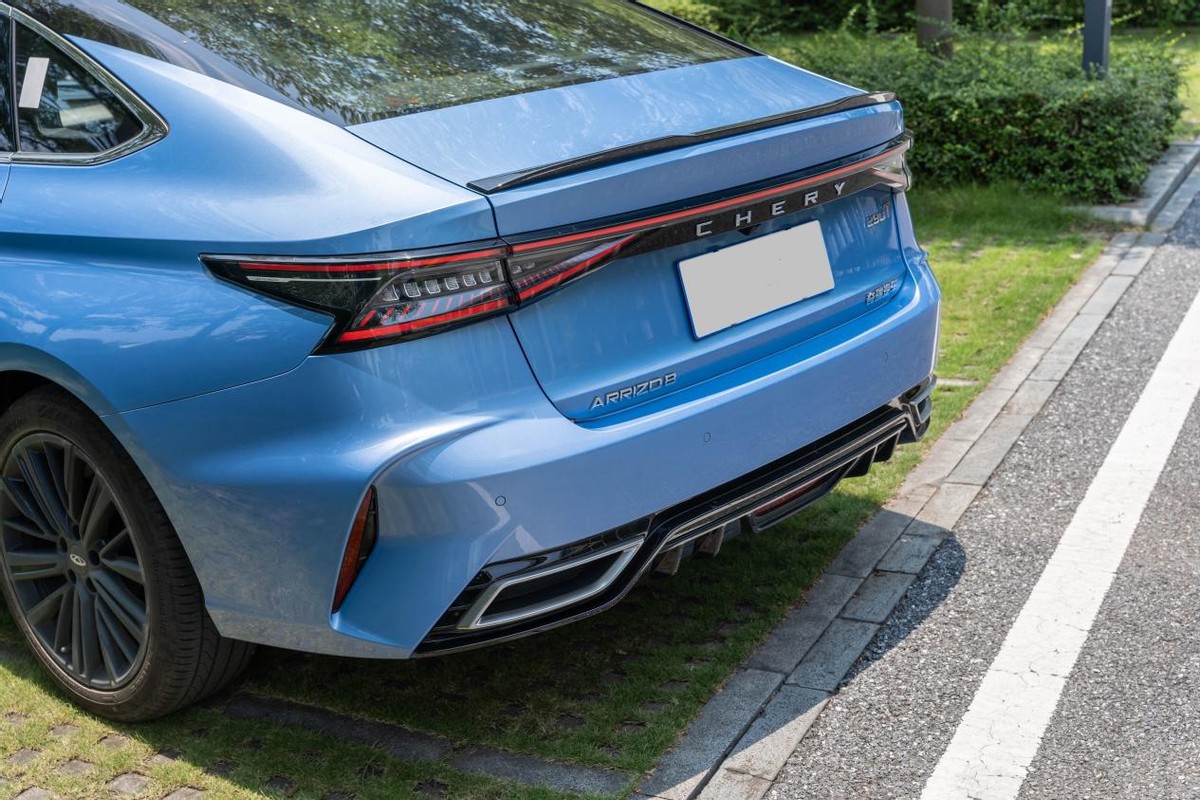 奇瑞艾瑞泽8奥迪a3,艾瑞泽8对比奥迪a32.0t