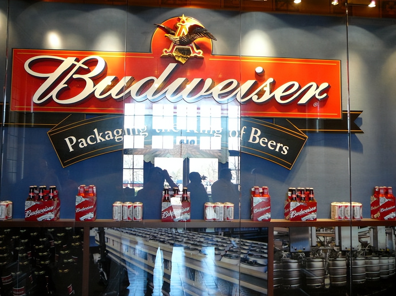 百威啤酒目前的困境,啤酒巨头百威事件