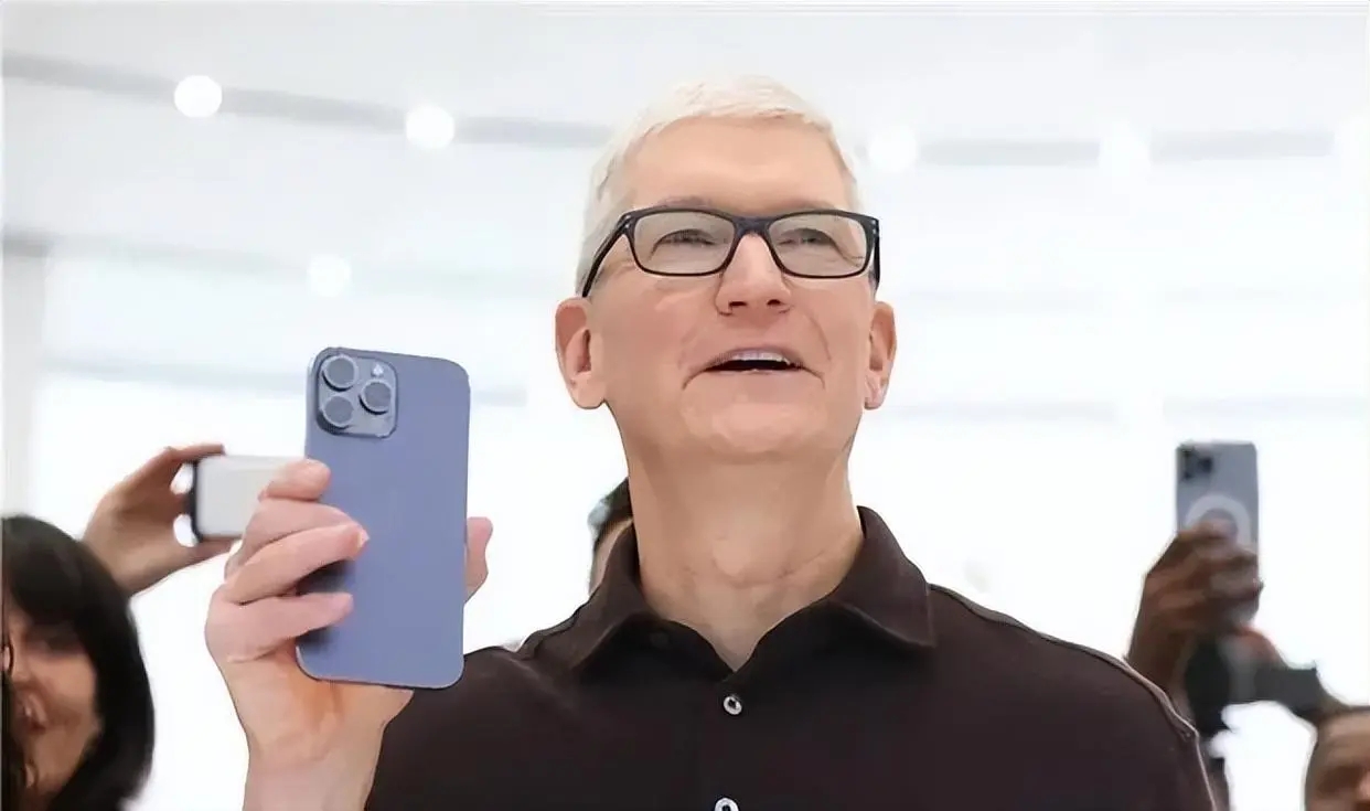 iphone15或仅pro系列搭配a17芯片,苹果iphone15系列全面曝光