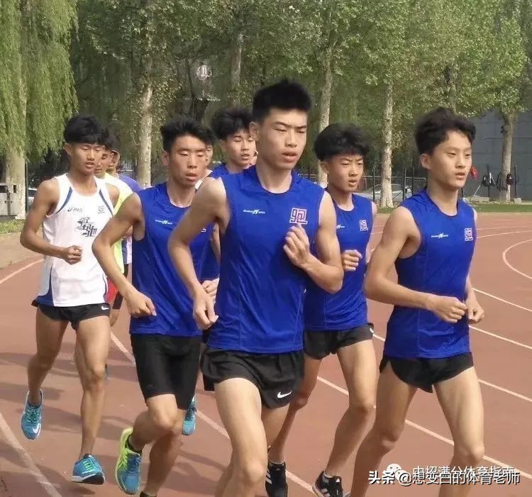 中考体育：1000\800米跑步中“岔气”了怎么办（附解决方法）