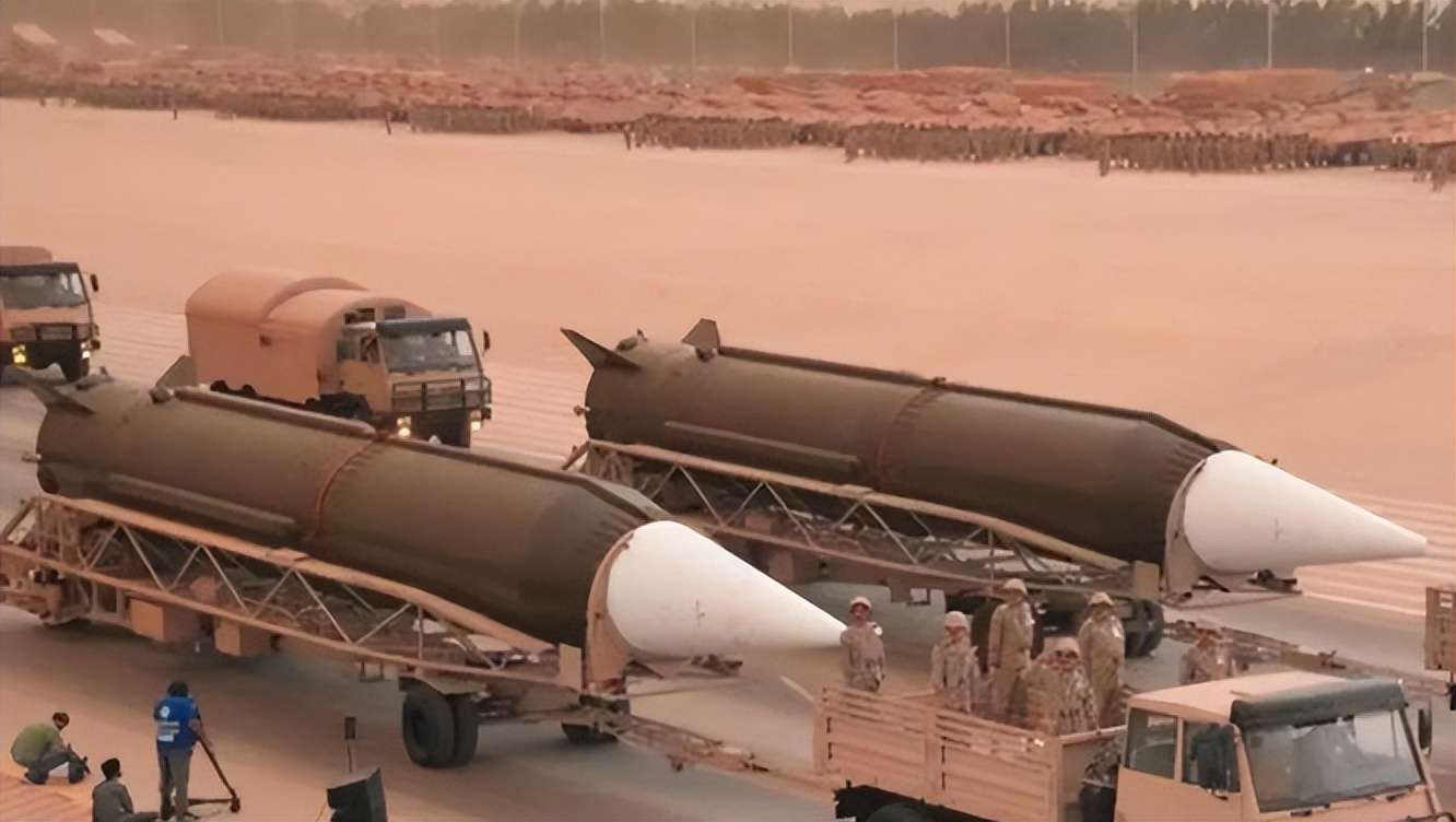 买导弹被美拒绝，沙特亲王赴中国购买东风3，35亿巨资引关注