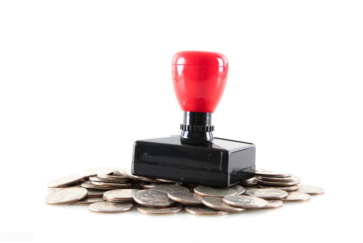 业委会有什么权利换物业,小区物业的权利有哪些