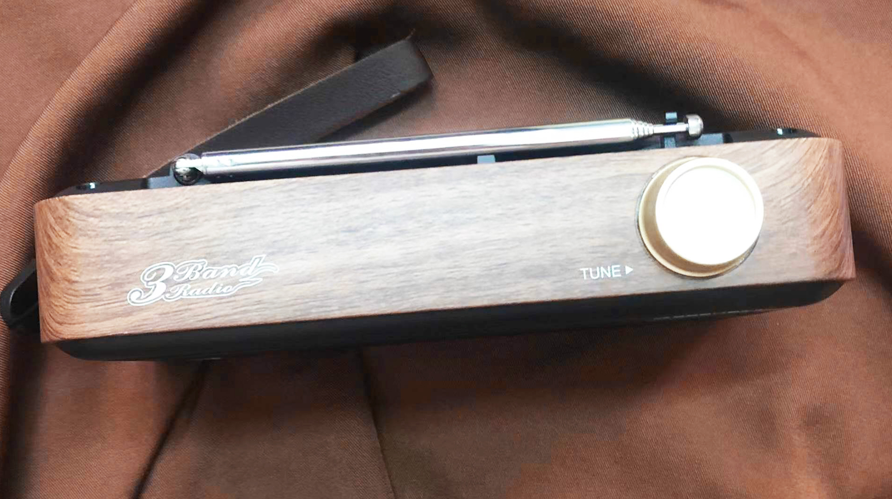 收藏古董熊猫收音机,熊猫牌复古款收音机