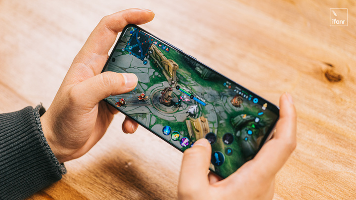 手机设置高刷新率有什么弊端,为什么高刷新率的手机耗电快