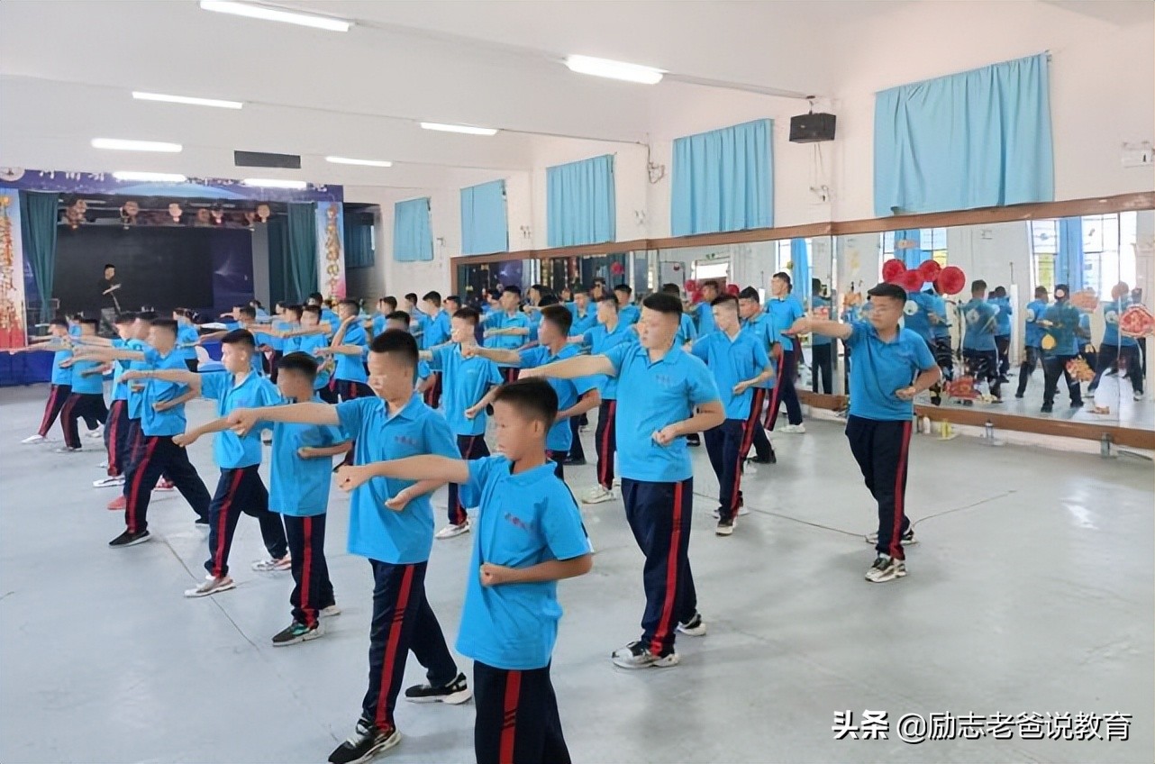 17岁孩子不上学怎么解决,孩子17岁不懂事怎么办