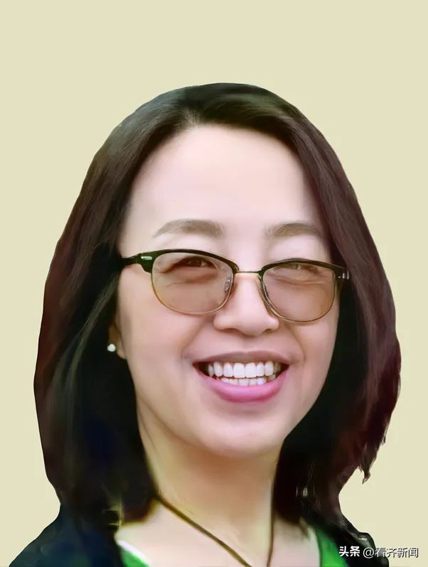 榻愰綈鍝堝皵琛℃按绉佺珛楂樹腑,榻愰綈鍝堝皵琛℃按楂樹腑