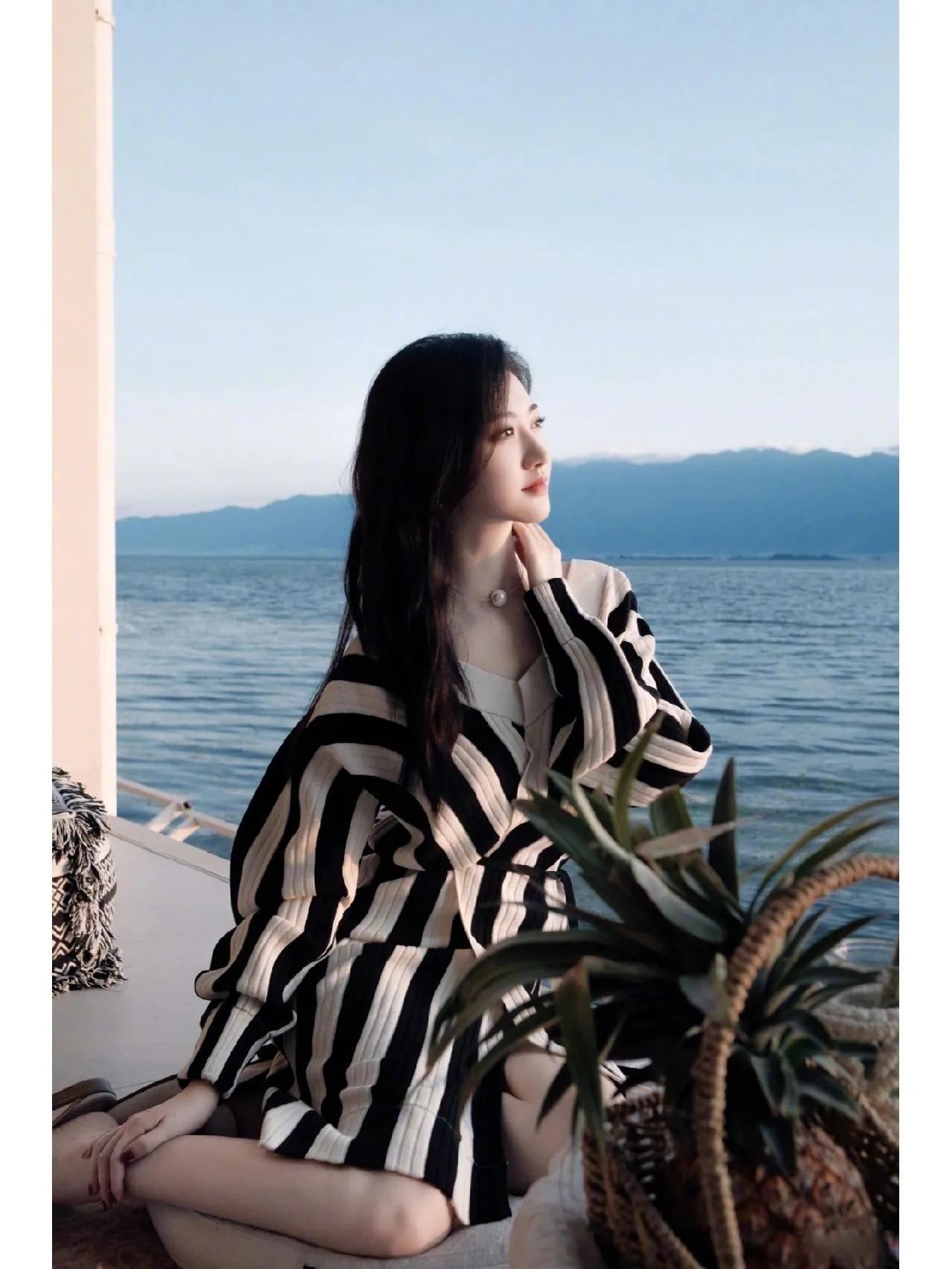 张继科和景甜图片大全,景甜迷倒男人的魅力