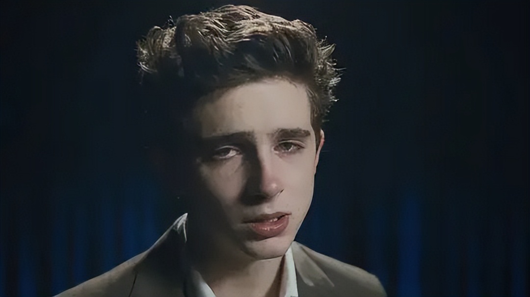 莱昂纳多最帅气的几张照片,莱昂纳多最帅的四个镜头