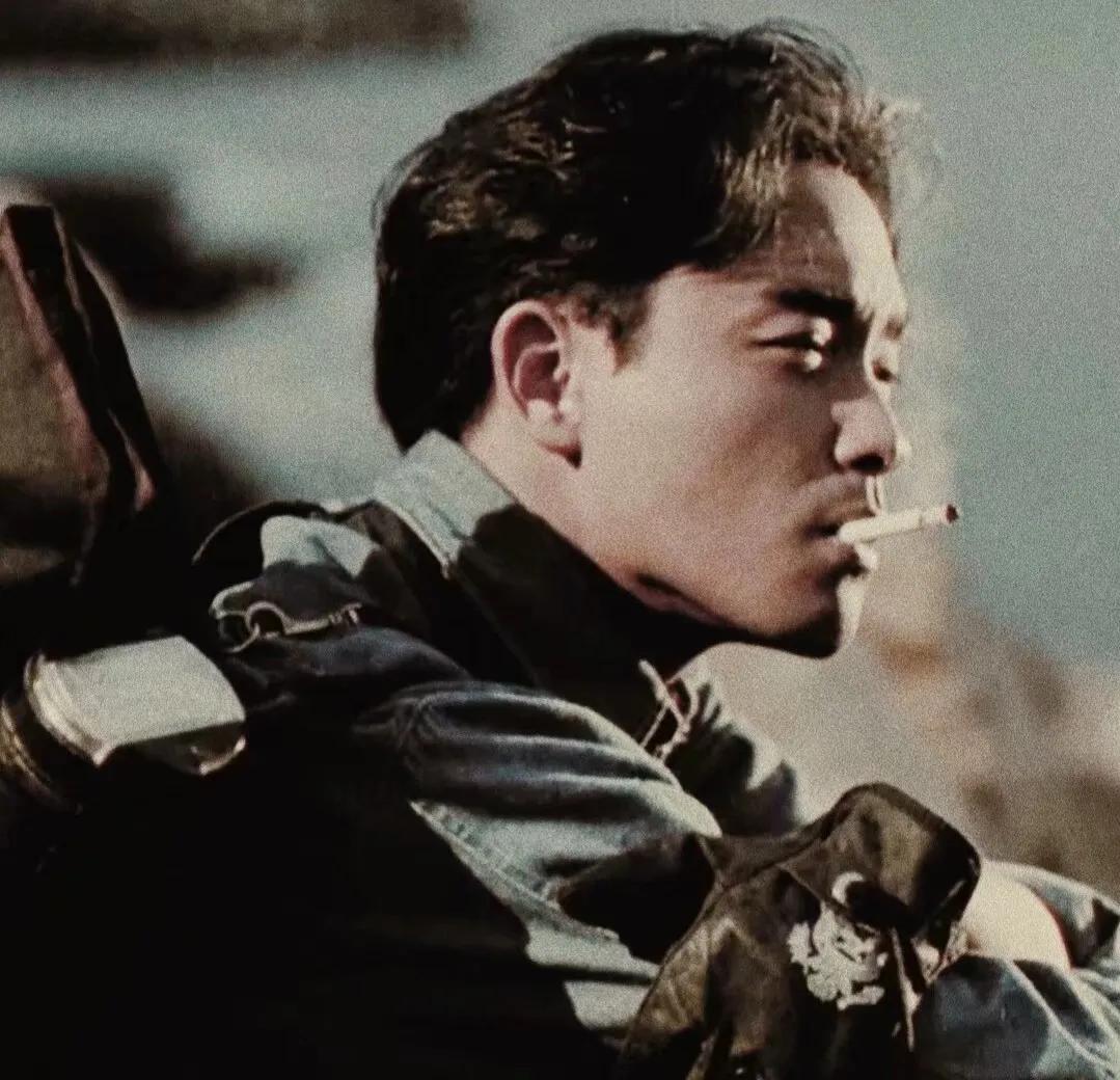 张国荣始于颜值陷于才华,始于颜值忠于人品陷于才华张国荣