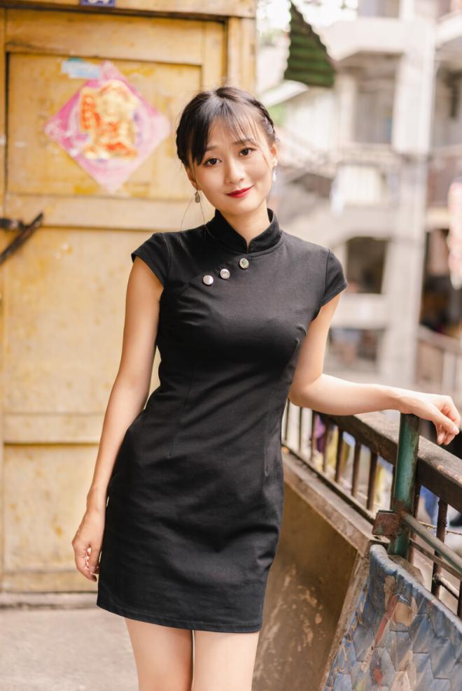 中年女人优雅自然的拍照姿势,最佳拍照姿势图解中年