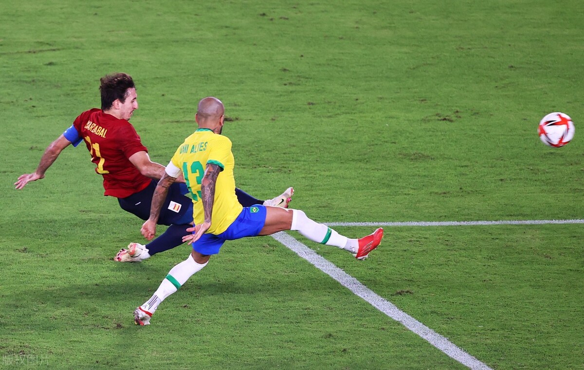 奥运知多少简报,奥运会足球都有哪些球星