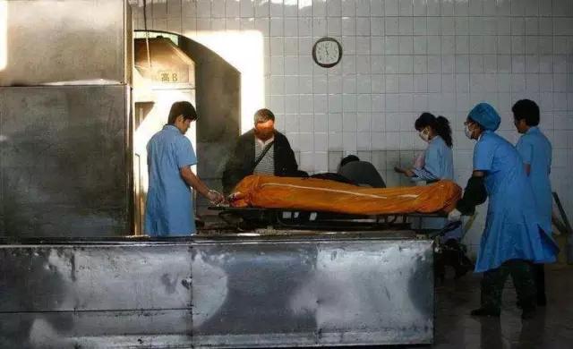 殡葬业有多暴利 (殡葬业暴利事件)