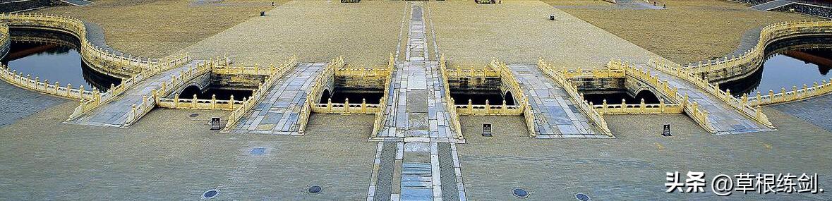 北京六天五夜旅游攻略故宫,故宫三大殿旅游攻略