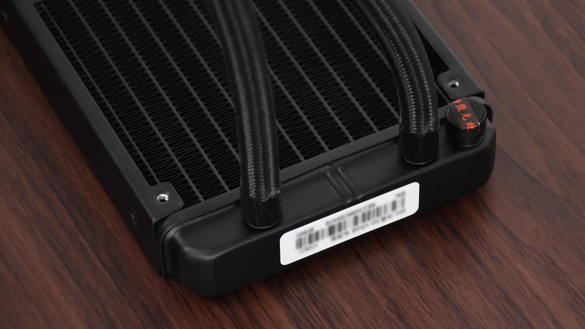 鑫谷御风冰川白机箱,鑫谷昆仑御风机箱安装展示