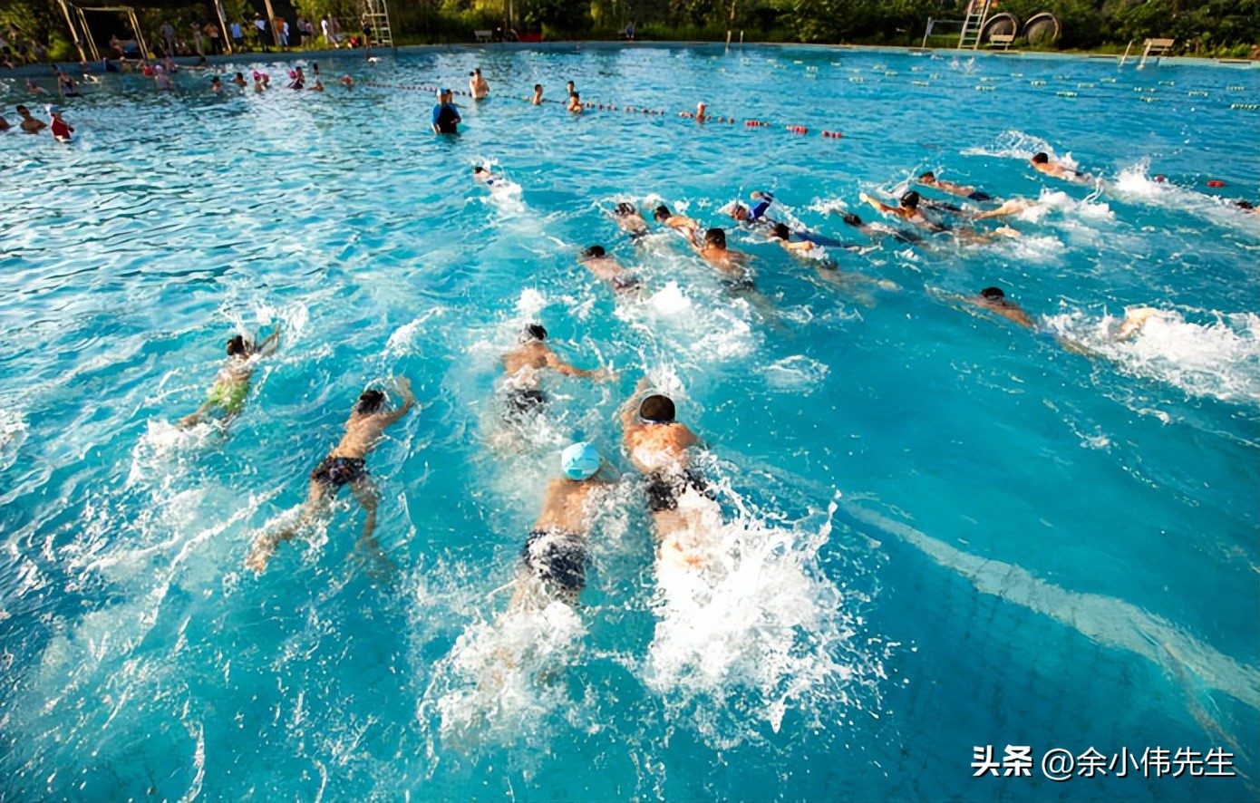 游泳戴近视泳镜好还是平光泳镜好,李宁近视泳镜和361近视泳镜哪款好