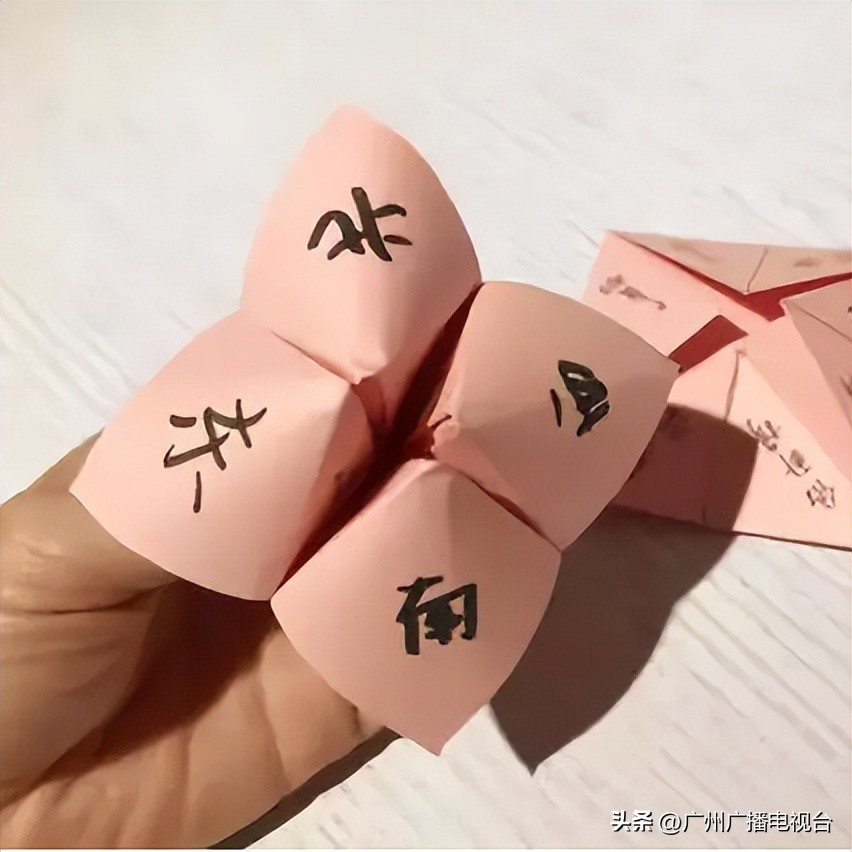 假如当年有弹幕丨超龄儿童的“童”款快乐①