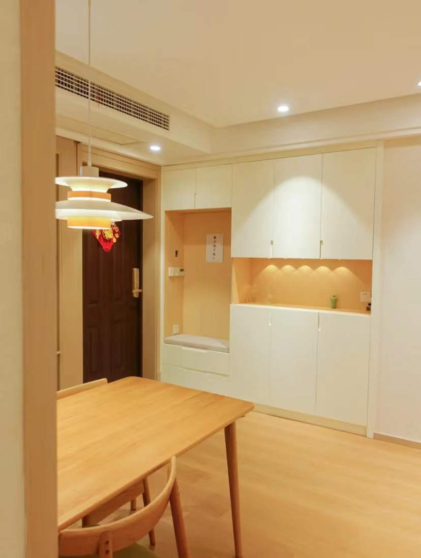 广州发现奇葩建筑,发现一位网友的家因装修风格走红