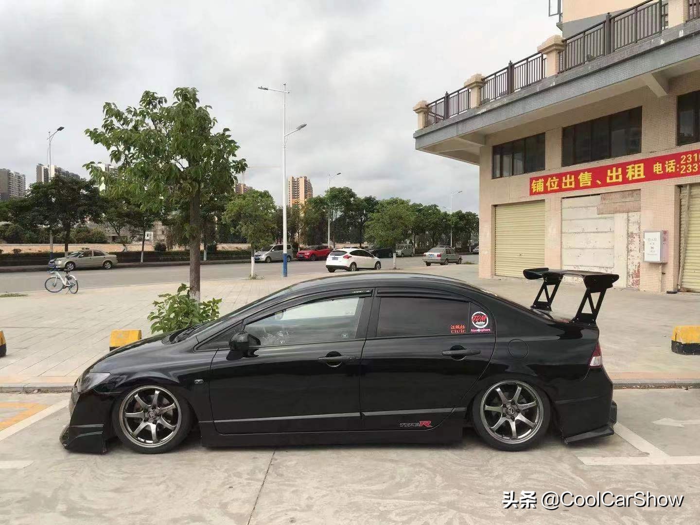 从姿态到竞技，AT换MT，这位车友是如何被八代思域“毒害”的？