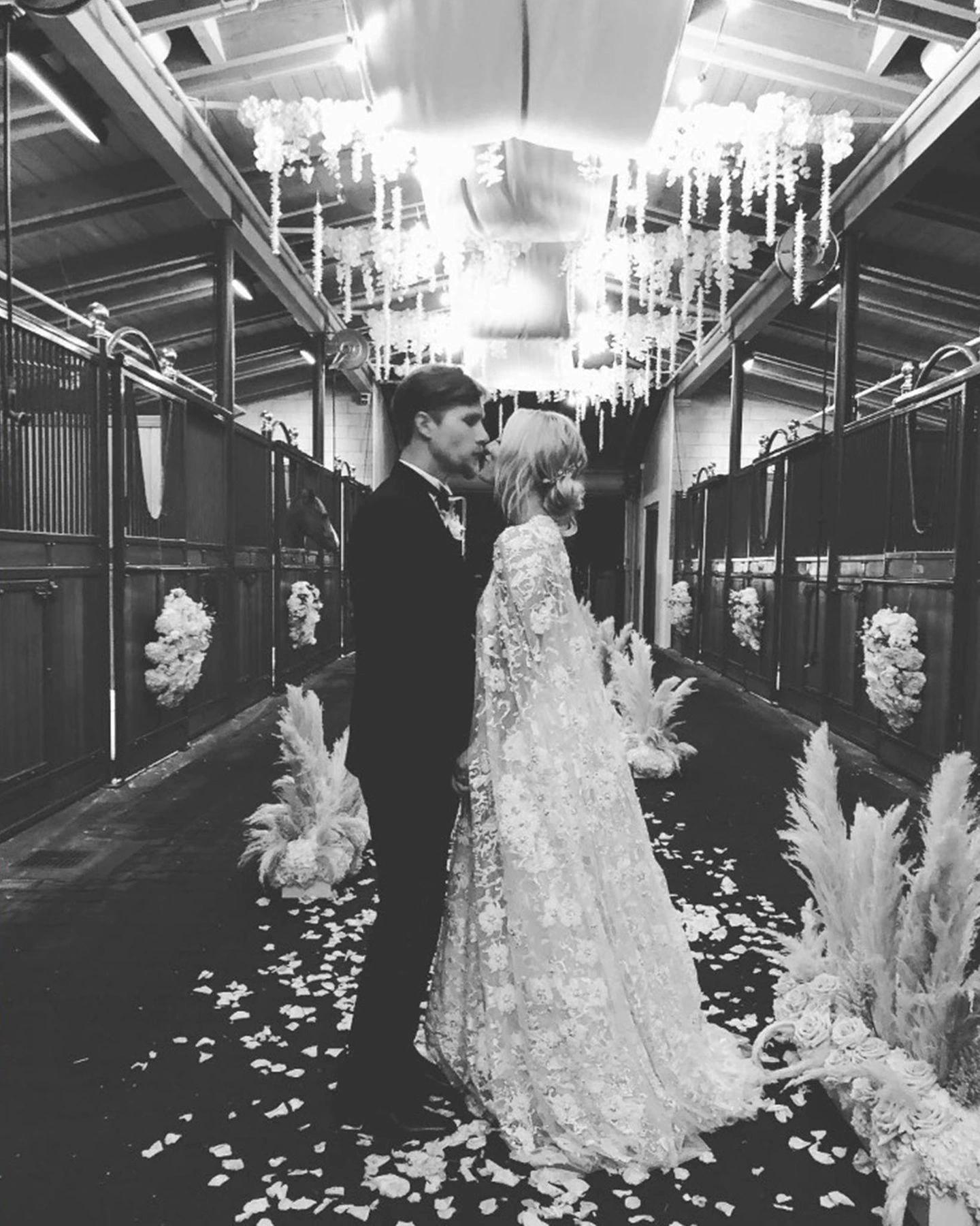 当红明星的婚纱到底有多美,女明星穿婚纱原来这么美