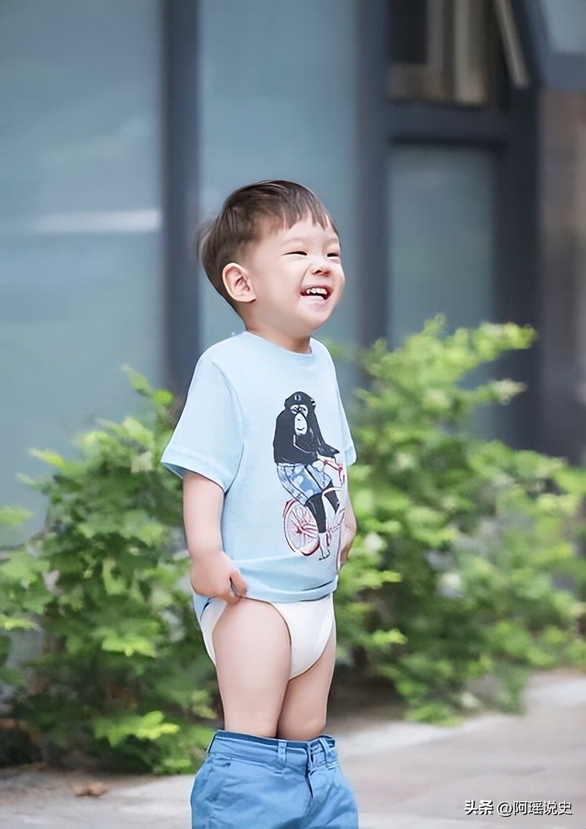 爸爸去哪儿12岁康康身高,爸爸去哪儿第一季石头天天