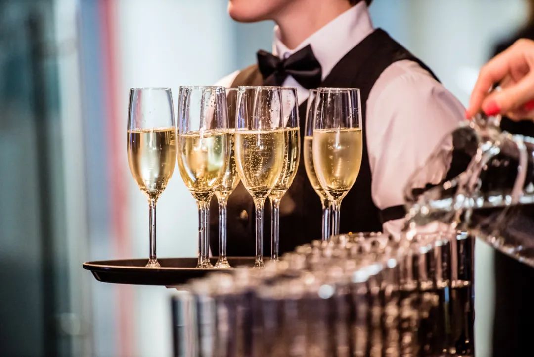 酒店服务人员礼仪培训大全,酒店保安服务礼仪培训