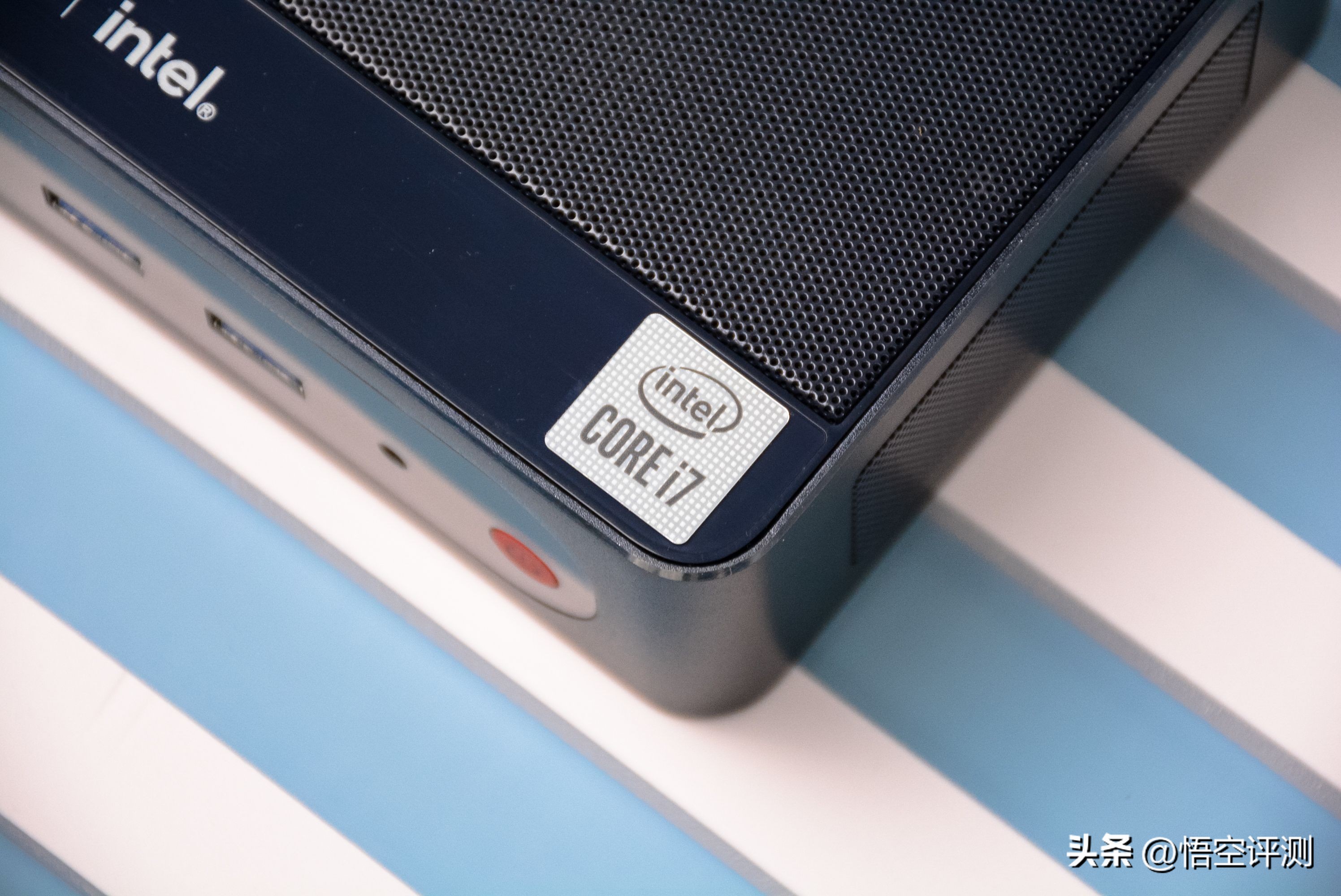 鑻辩壒灏旀柊娆緄710,amdi7鍜宨nteli10瀵规瘮