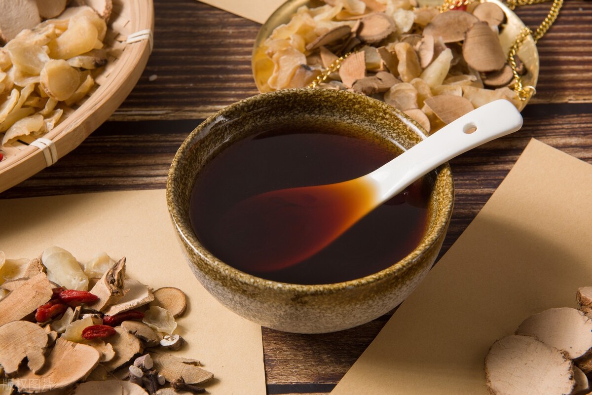 支气管炎,痰黄黏、痰中带血丝?讲一张方子,平喘清肺,轻松化解