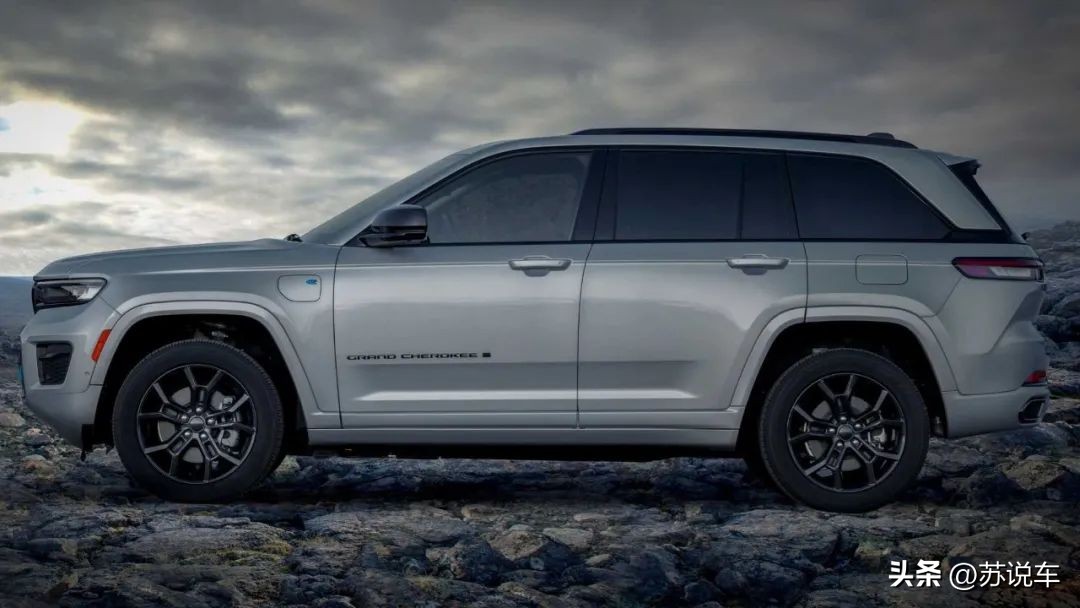 jeep大切诺基4xe巅峰版,大切诺基4xe特别版亮相纽约