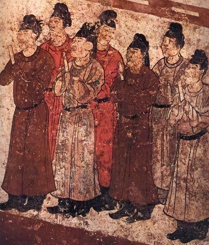 唐代对胡服的改良,胡服最早由什么朝代引入