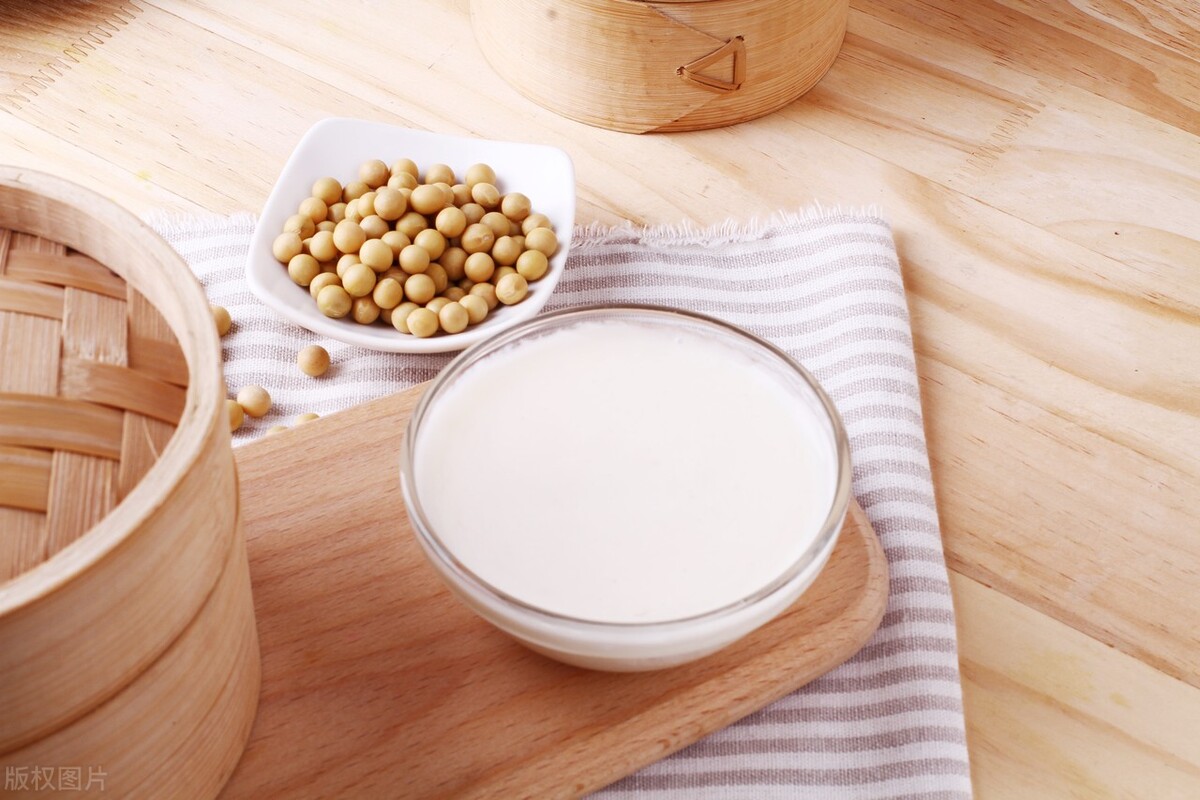 菠菜和什么吃会拉肚子,菠菜肠胃不好的人吃了会拉肚子吗