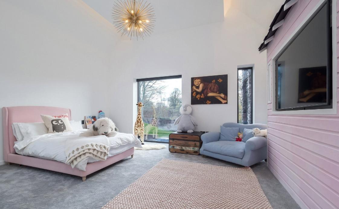 c罗豪宅曝光视频,c罗顶级豪宅视频