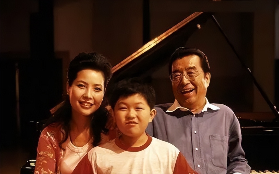 老来得子的8位男星,老来得子十大男星