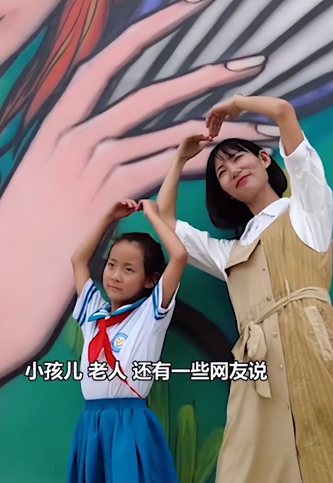 现实版“神笔马良”大新：凭一支笔带全村暴富，被华春莹点赞