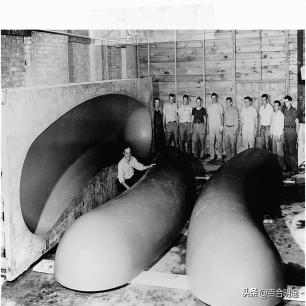 日军日记：*安妇慰**不服从管教，我很愤怒，用*刀刺**插入她的*体下**