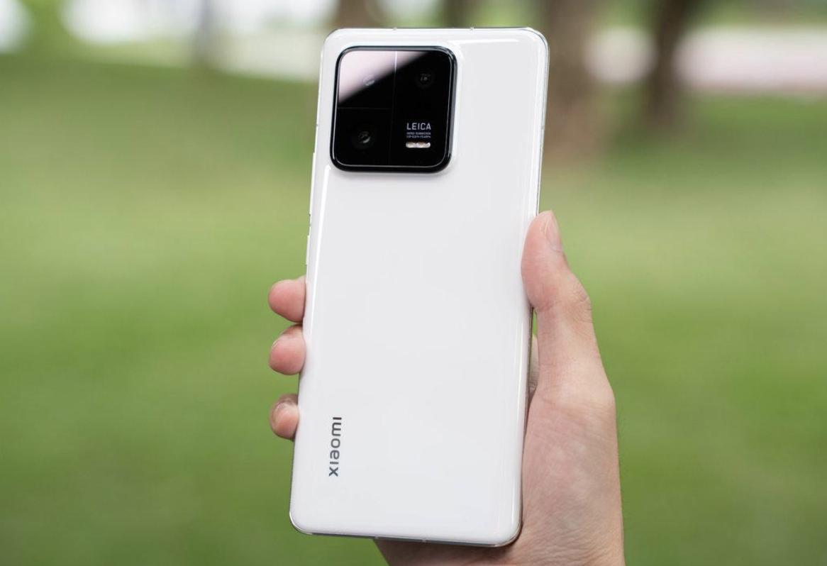 用了三年华为后换回小米，反差真的很大，体验不吐不快