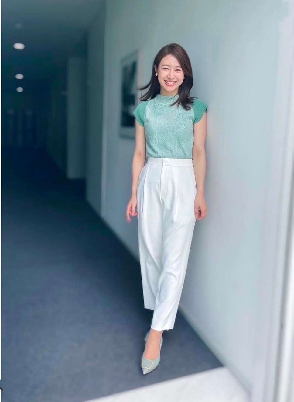 显瘦修饰腿型的裤子春夏,既能显腿长又能遮住肉肉的裤子