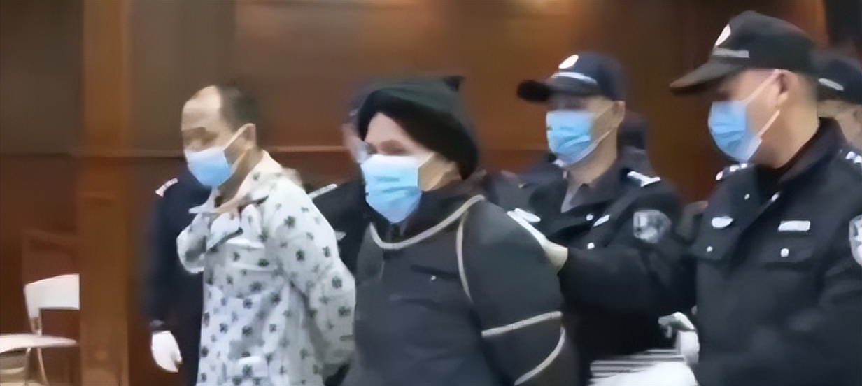 广西兄弟建“独孤屋”，因贫穷娶不起媳妇，囚禁两名少女疯狂产子