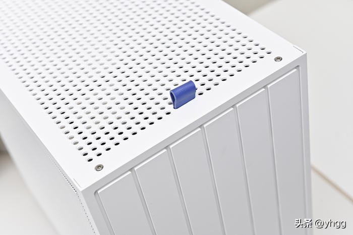 拆解华擎b760m,华擎b760m配合显卡