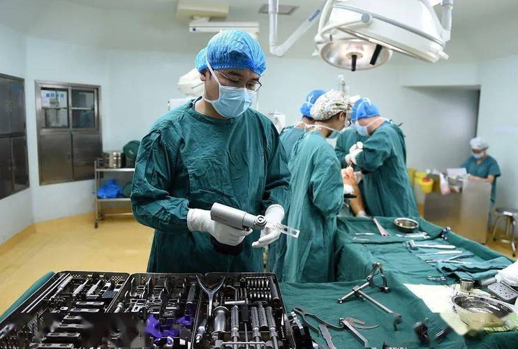 骨盆趾骨骨折后最佳的物理疗法,骨科创伤的救治