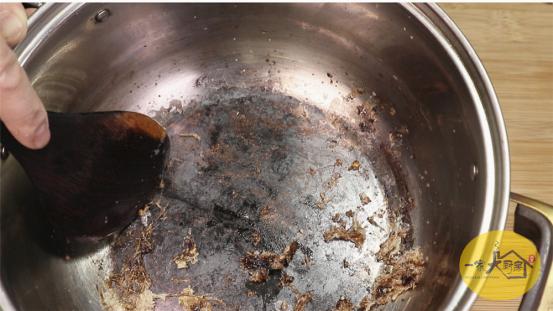 烧焦不锈钢锅怎样洗干净,锅烧焦了怎么办教你一招